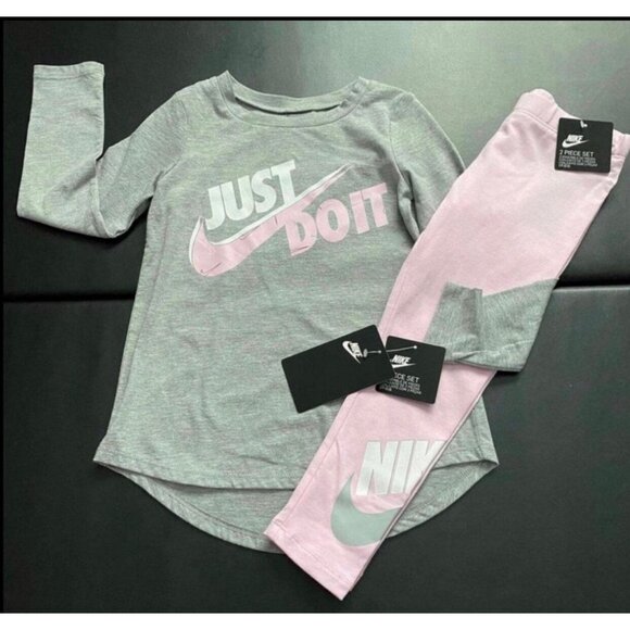 NWT Nike Leggings & Tunic Set Girls Size 4